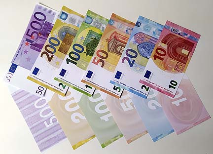 Geldschein 20 Spielgeldscheine in original Euro-Banknoten-Größe 
